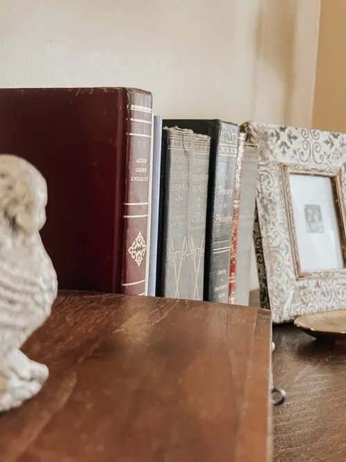 Artist Retreat Cottage - 2